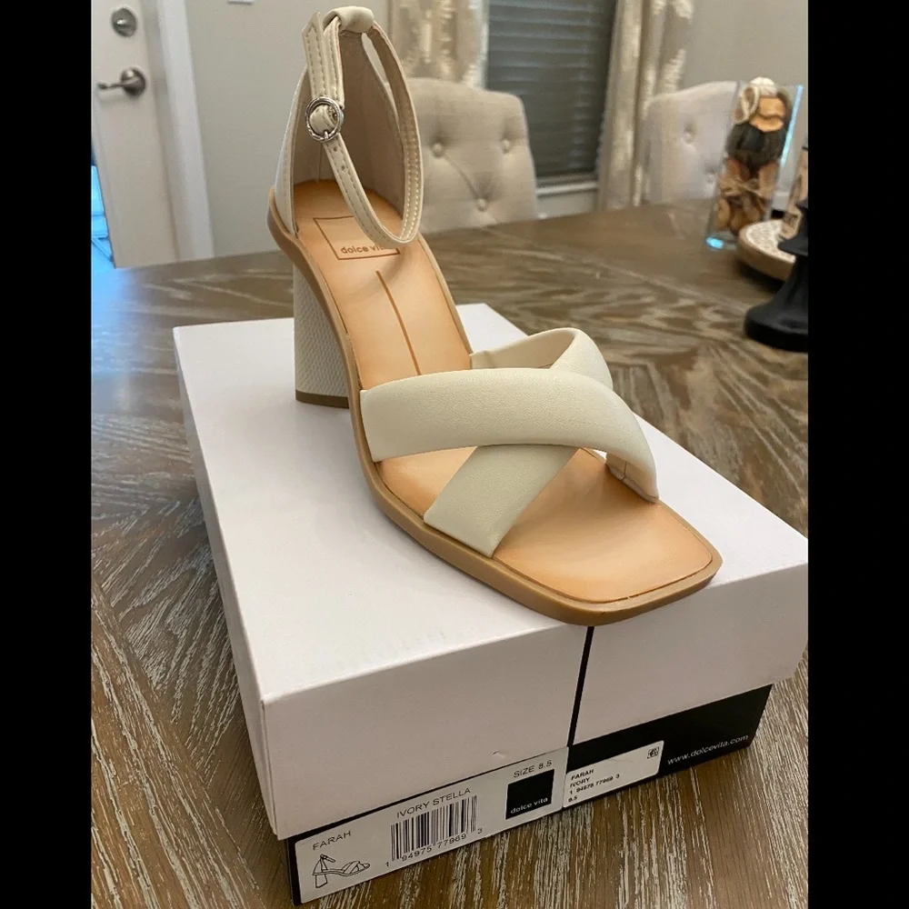 Dolce Vita Heels - Picture 2 of 8